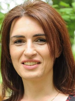 PĂUNESCU Iuliana